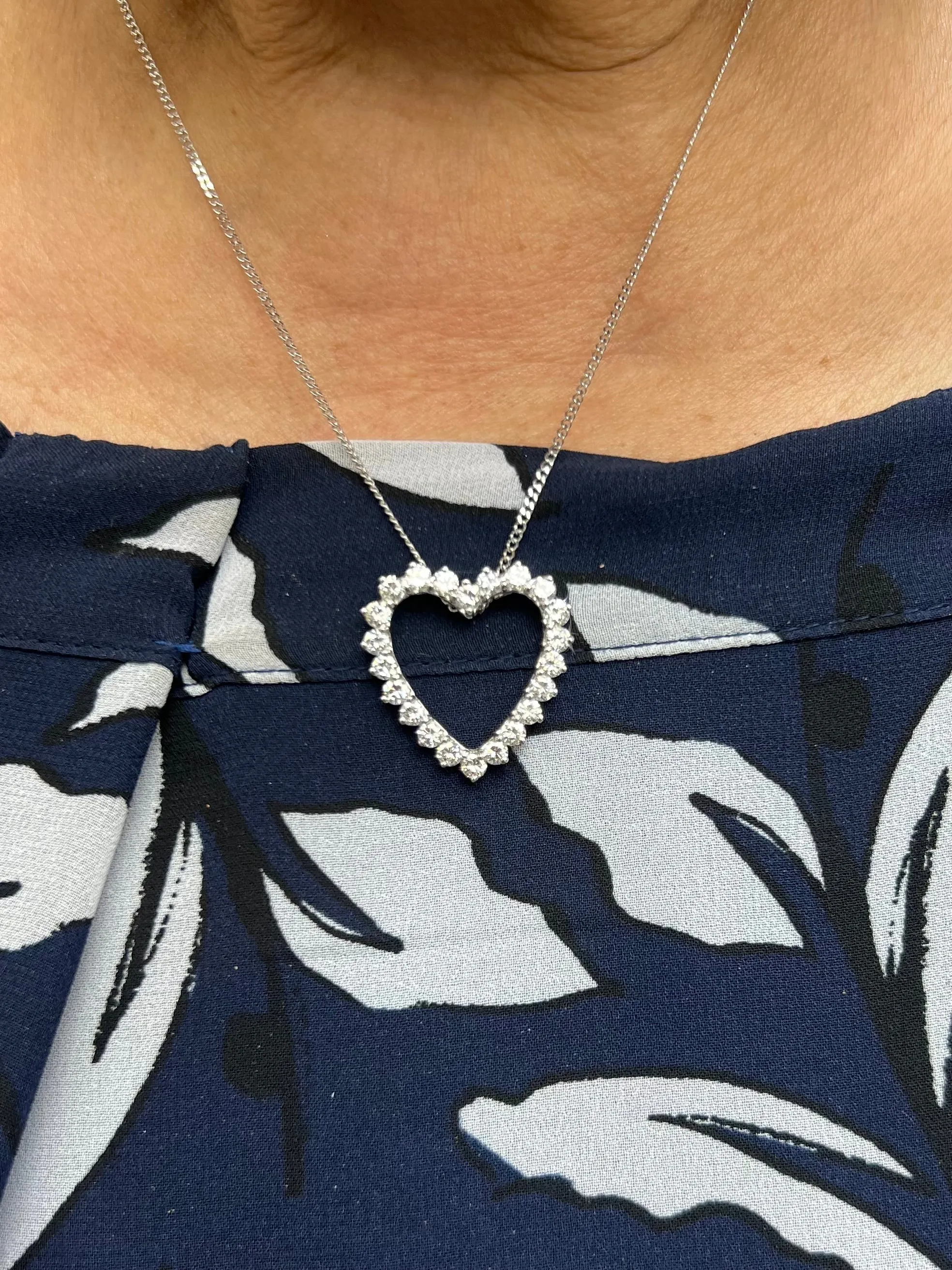 1970s Diamond Open Heart White Gold Pendant