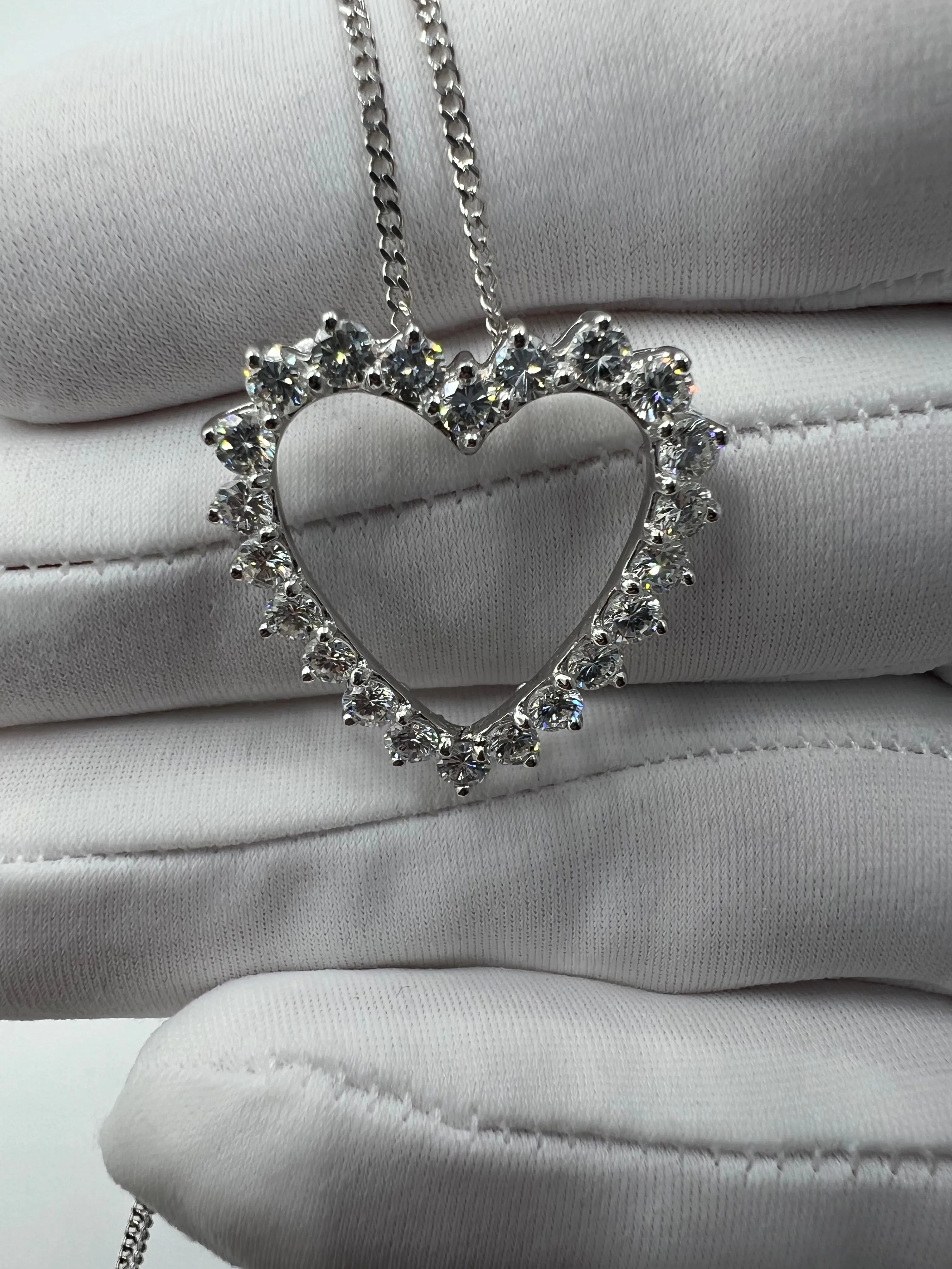 1970s Diamond Open Heart White Gold Pendant